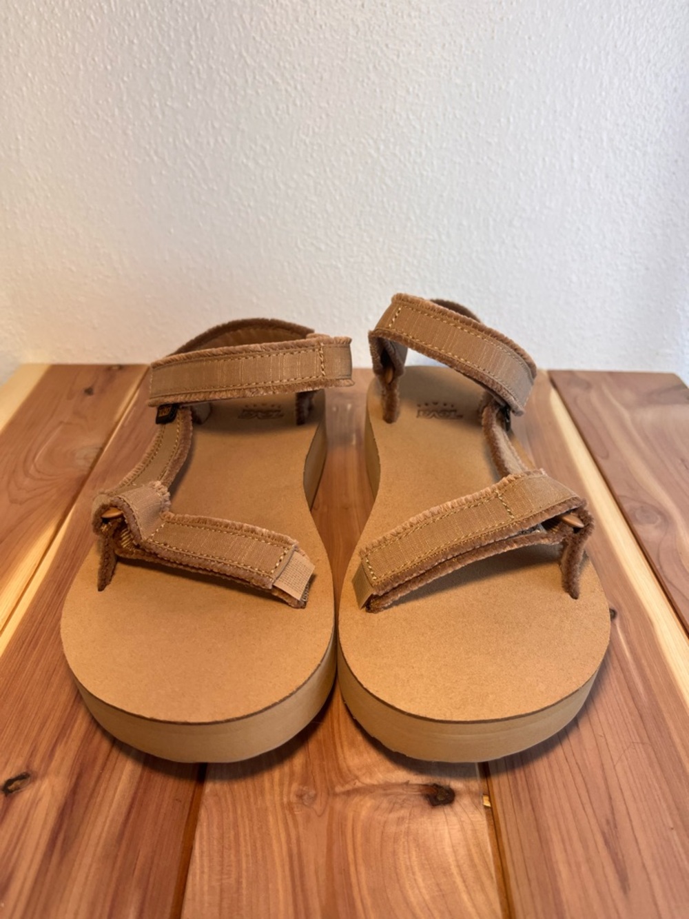 NWOB Teva Velvet Tan Slide Sandals